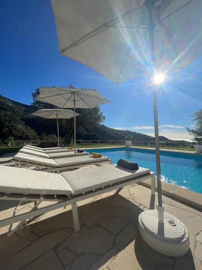 Villa Monti Luxury Villa With Pool Sleeps 6 멍똥 프랑스